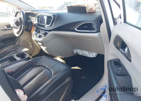 2020 Chrysler Pacifica Touring L z USA, uszkodzony, nr VIN 2C4RC1BG6LR284162